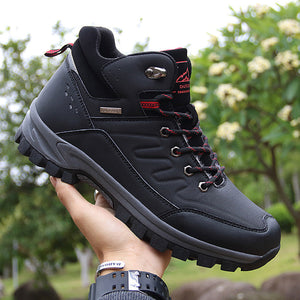 Experience the Great Outdoors with Our Men's Outdoor Hiking Boots